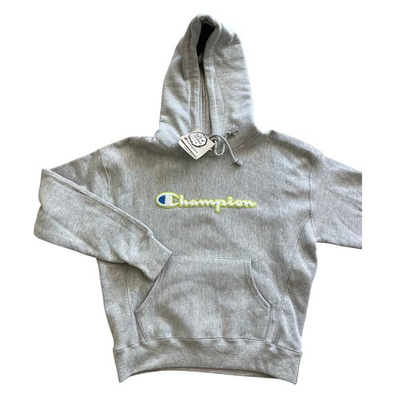 NWT Champion Women’s Reverse Weave Hoodie Grey Size Medium Embroidered Logo - Picture 1 of 5